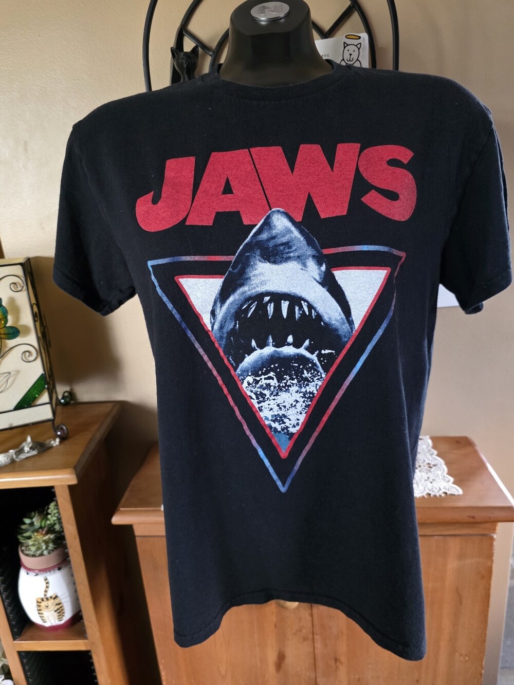 Vtg 2000s Jaws Unisex Graphic Tee Size M